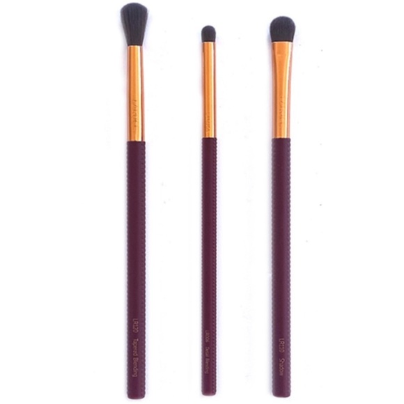 Laruce Special Edition 3 Piece Eye Brush Set - Picture 3 of 3